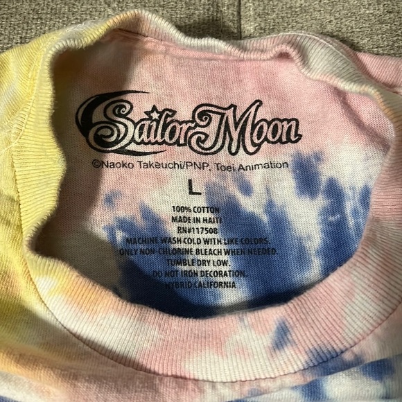 Sailor Moon Tie Dyed Tee (Large) Small - Picture 2 of 3